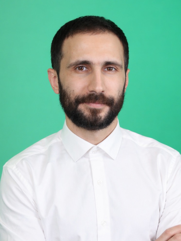 Чешев Роман Анатольевич.