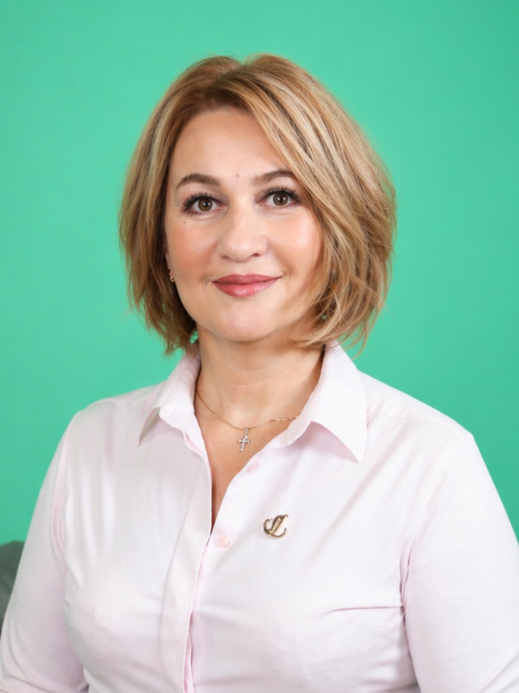 Шмакова Светлана Петровна.
